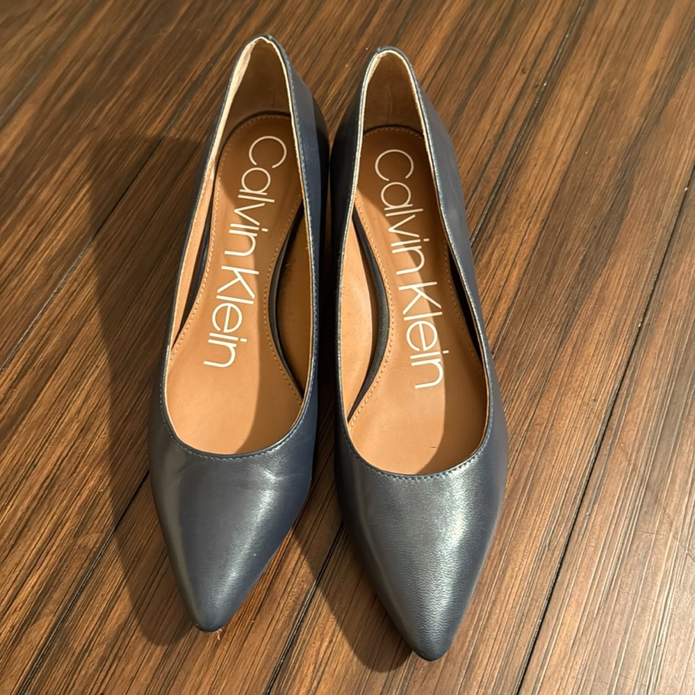 Woman’s Calvin Klein Kitten Heels Size 6.5